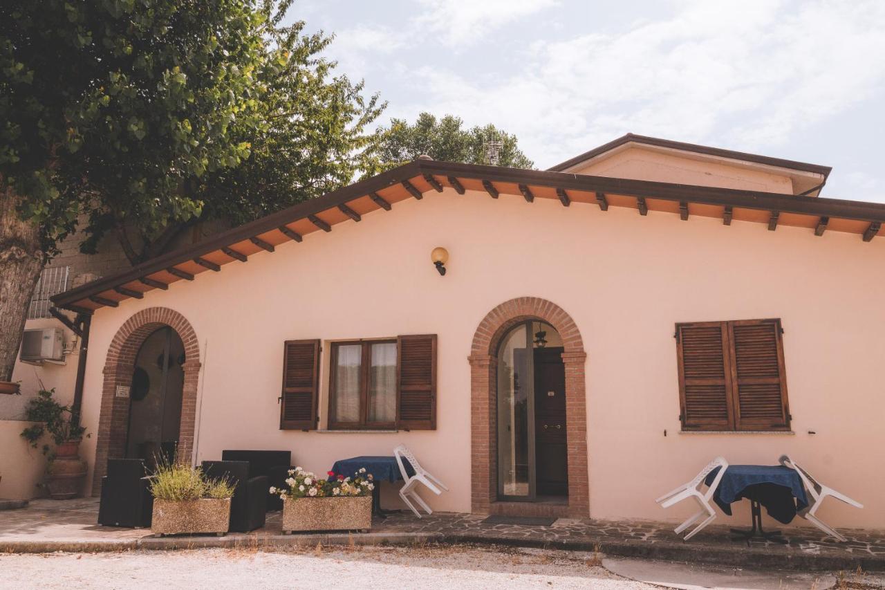 Agriturismo Le Francesche Villa Nocera Umbra Buitenkant foto